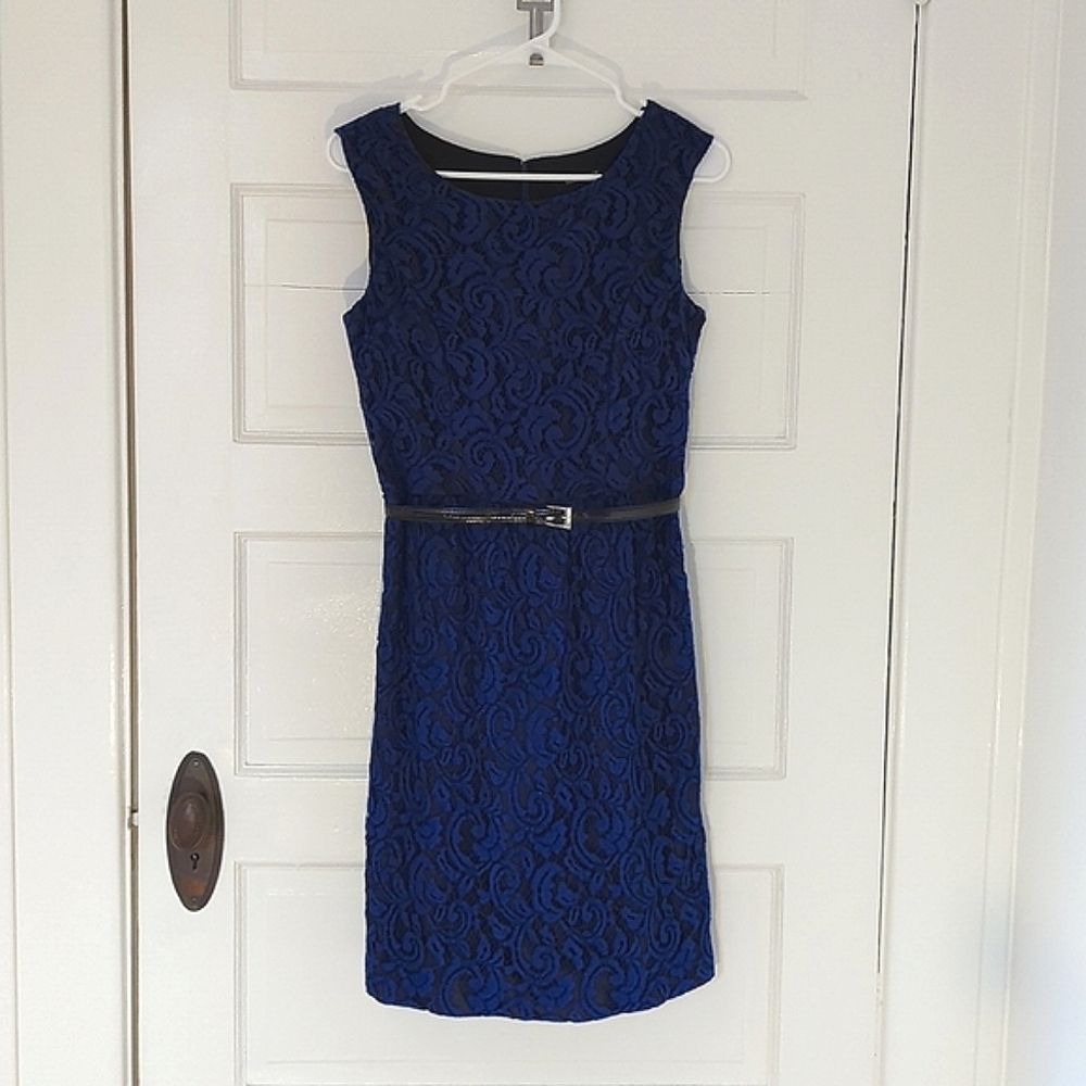Ellen Tracy sz 2 blue on black lace sleeveless midi dress